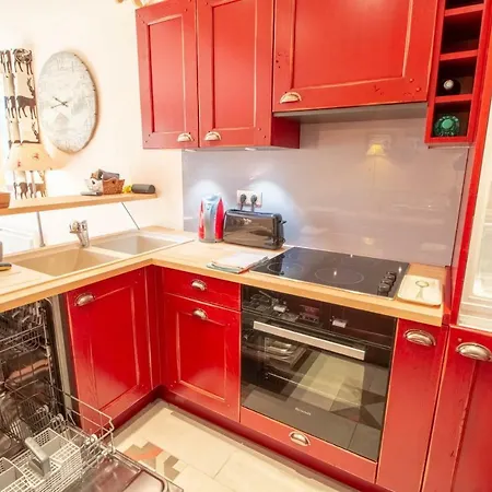 Nice Refurbished 8 People Meribel Centre! 公寓 Mussillon