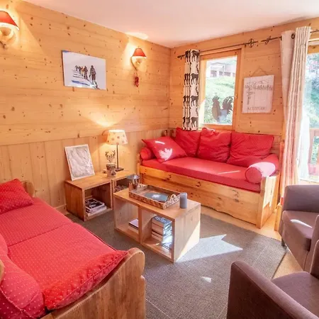 Nice Refurbished 8 People Meribel Centre!