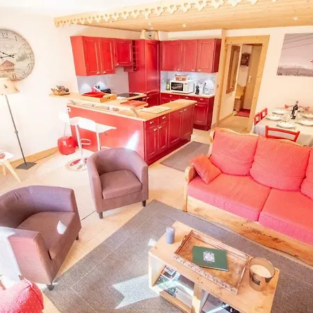 Nice Refurbished 8 People Meribel Centre! Mussillon